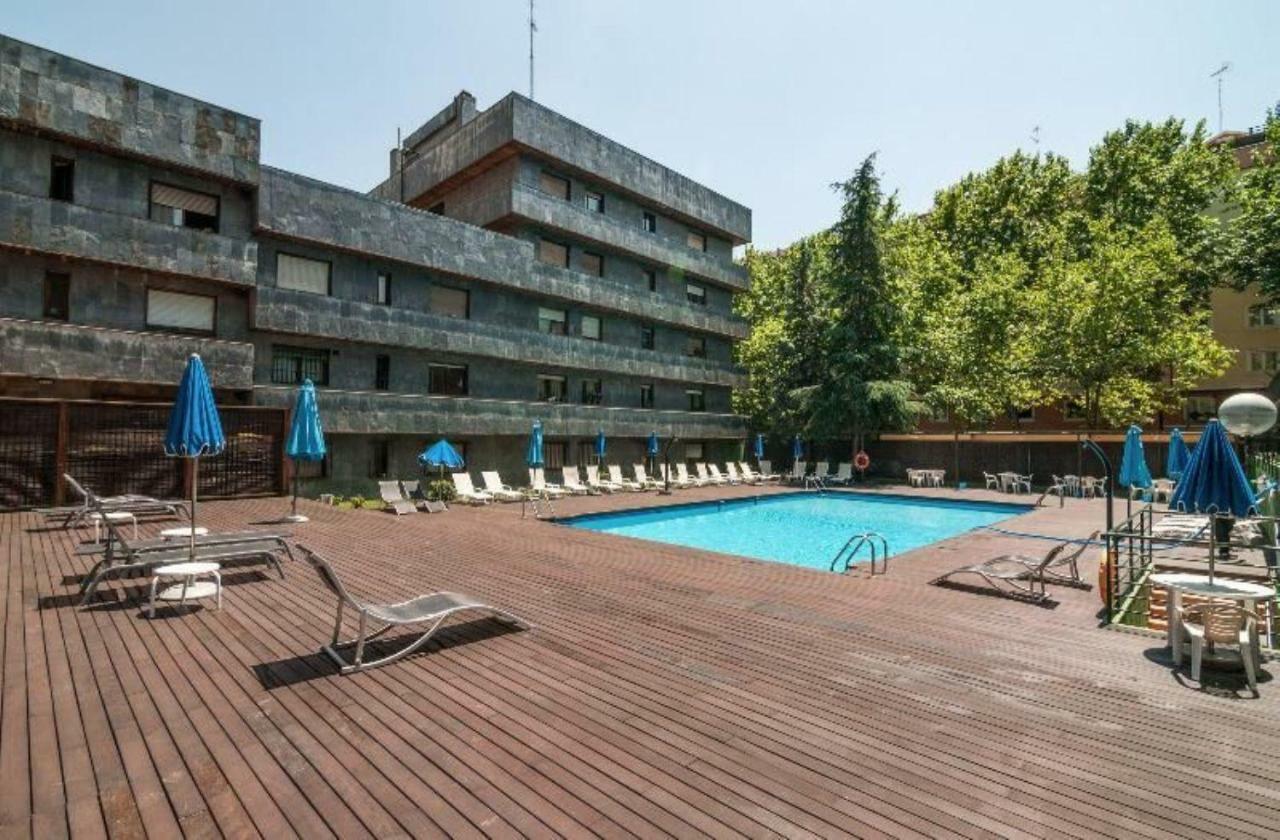 Apartamento Junto Al Santiago Bernabeu Con Piscina Apartment Madrid Exterior foto